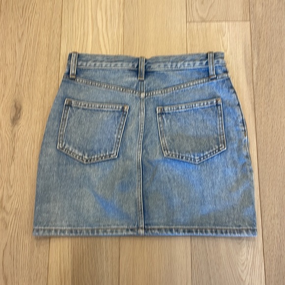 TNA Denim mini skirt, size 4 - Picture 4 of 4